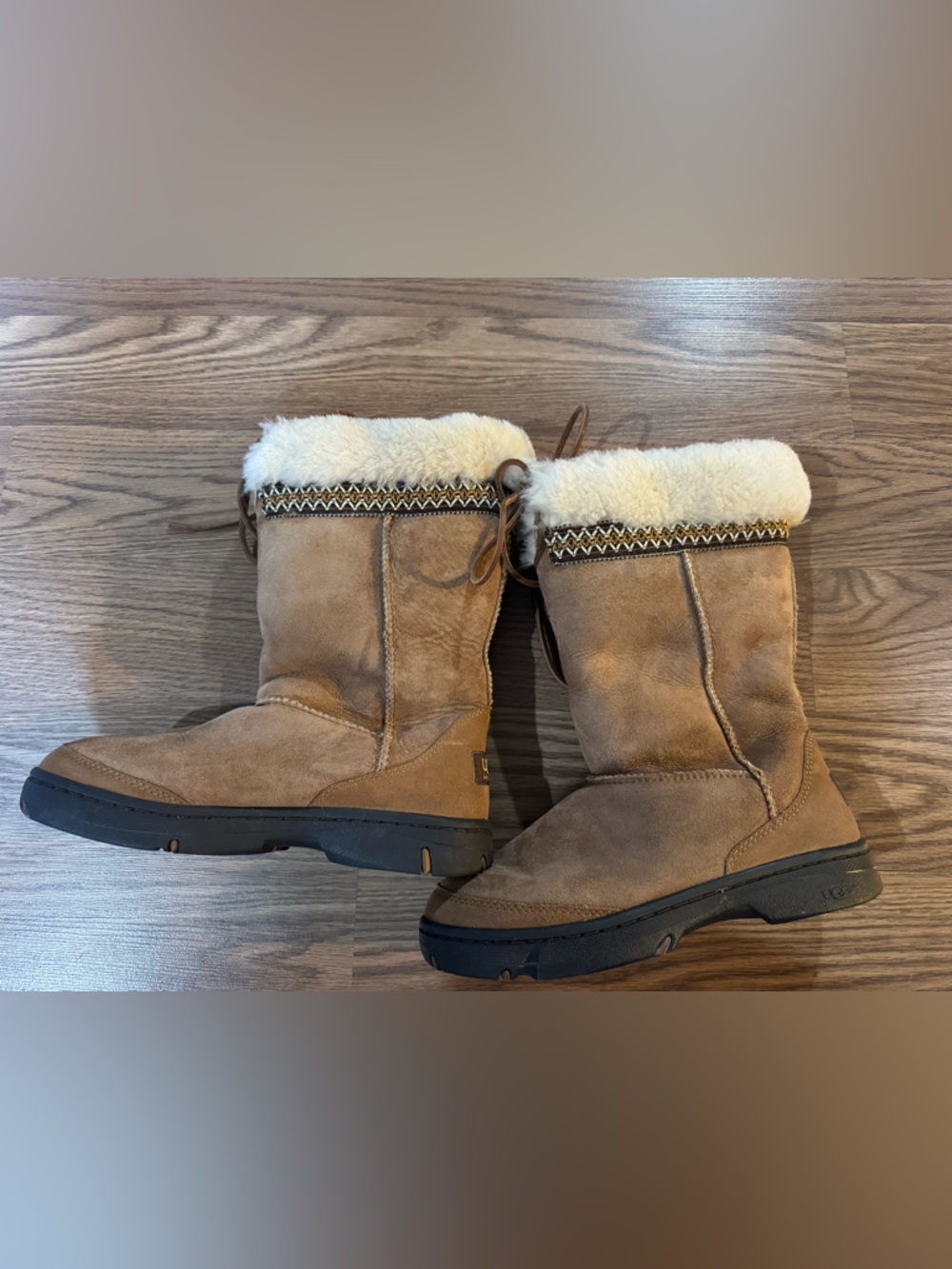 UGG Vintage Ultimate Cuff Boot